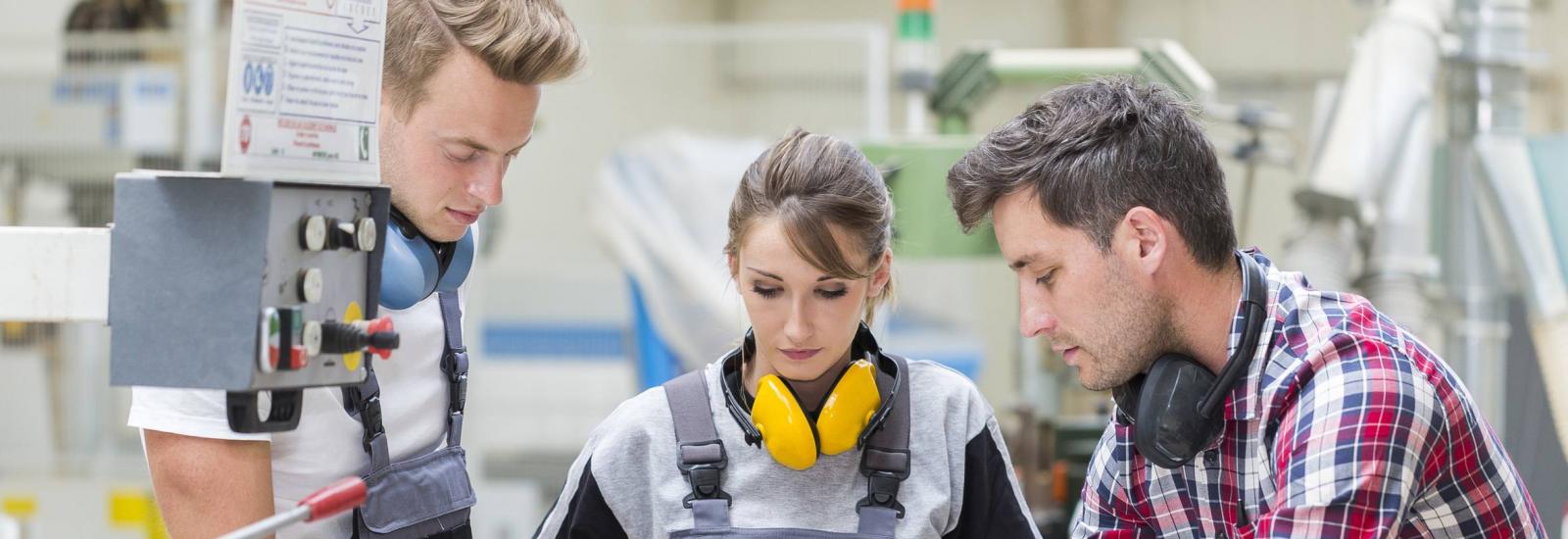 © Atelier 211 - L’Erasmus des apprentis offre la possibilité aux « étudiants des métiers » d’accomplir une mobilité longue. © Atelier 211 - L’Erasmus des apprentis offre la possibilité aux « étudiants des métiers » d’accomplir une mobilité longue.