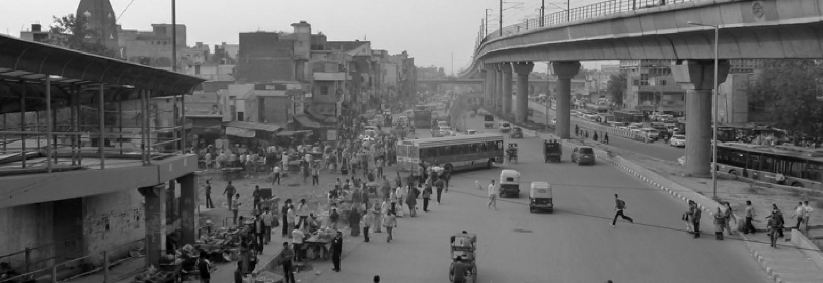 Métro au nord de Delhi, quartier Azadpur, juillet 2016.©Bérénice Bon ©Bérénice Bon