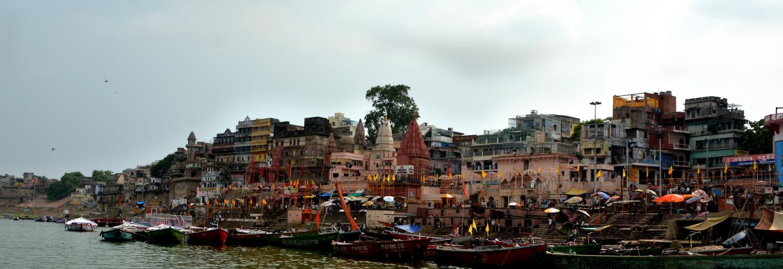La ville de Varanasi est une zone prioritaire de la "mission nationale pour un Gange propre".©Arup Sarkar ©Arup Sarkar